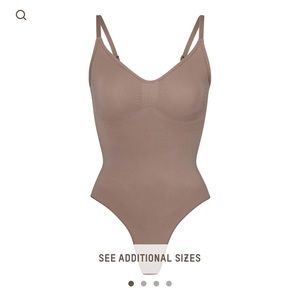 SKIMS Sculpting Thong Bodysuit - XS/Umber - tried on twice, never worn otherwise